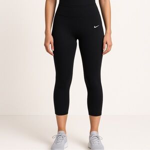 Nike Dri-FIT Black Cropped Running Leggings Women’s Small